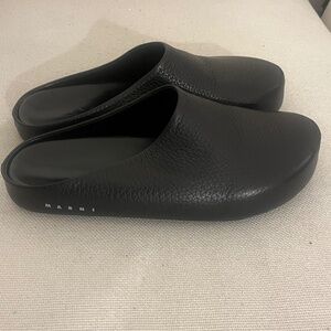 Marni Men’s Size 42/9 Black Leather Fussbett Sabot Sandals